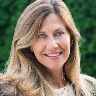 Shari Wert headshot